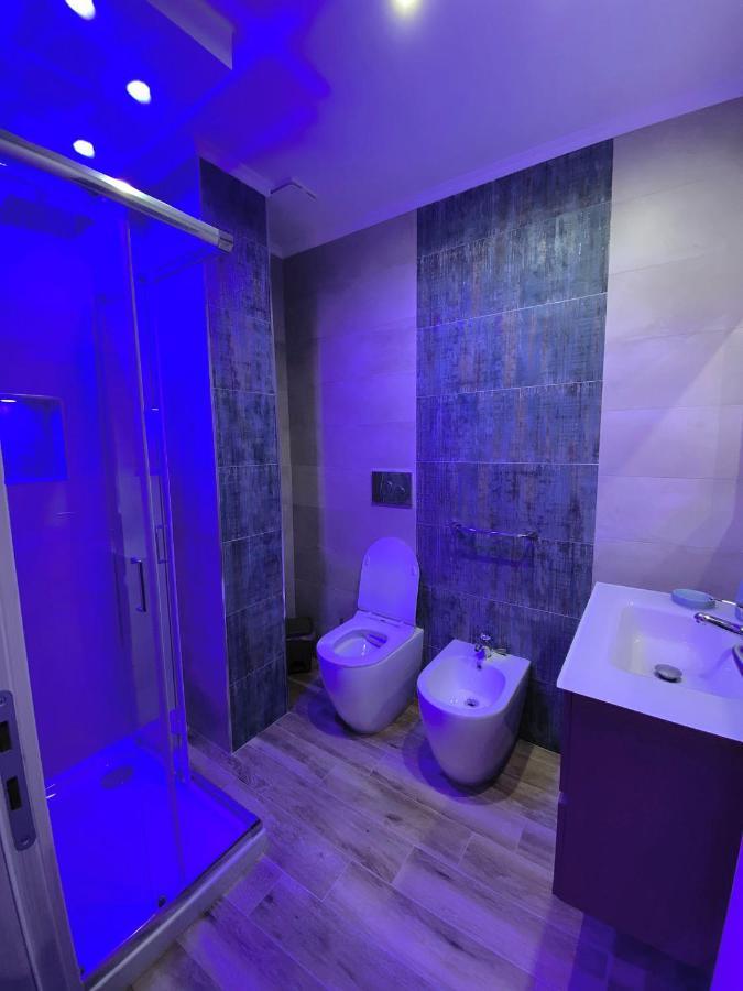 B&B New Paris & Suite Taranto Dış mekan fotoğraf